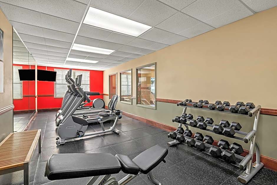 Country Inn & Suites by Radisson, Red Wing, MN