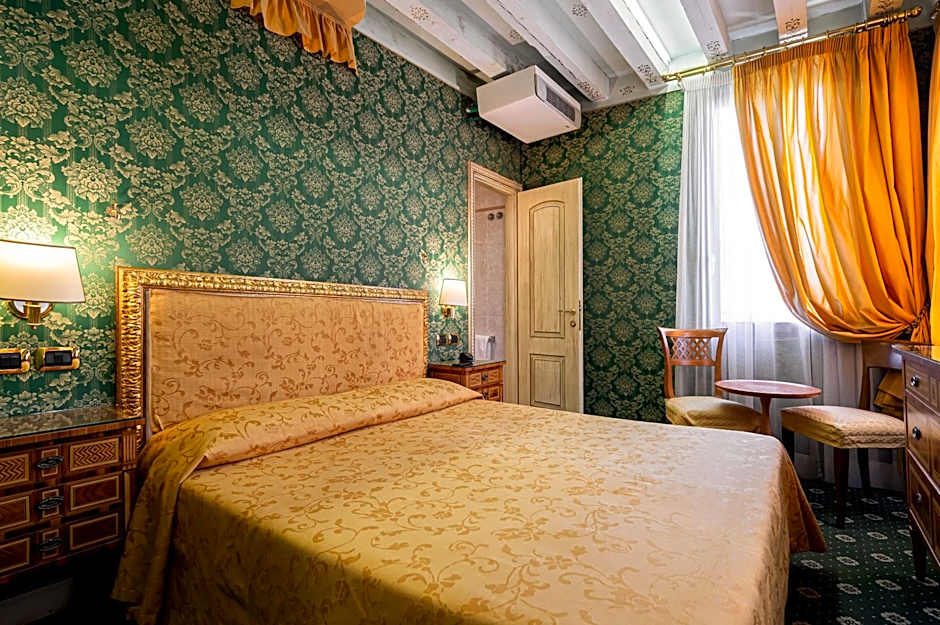 Hotel Santa Marina