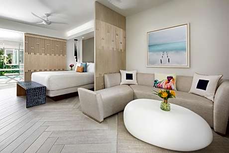 Premiere Luxury Suite with Private Pool