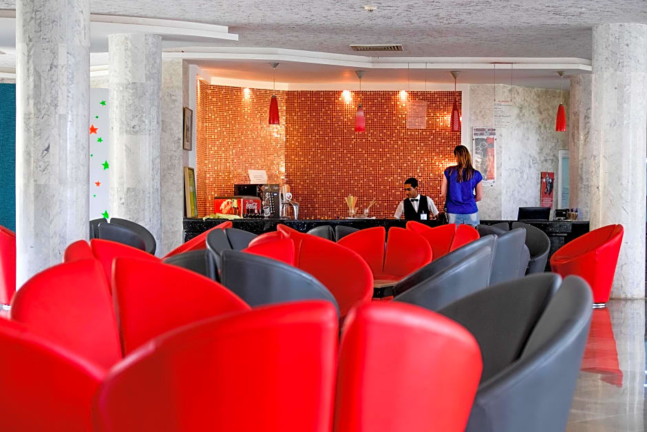 Houda Yasmine Marina & Spa