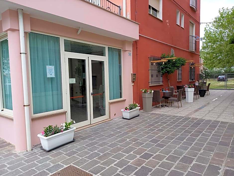 Hotel Serafini Misano Adriatico FREE PARKING