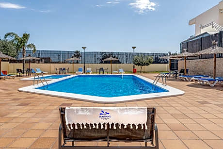 Hotel Abril