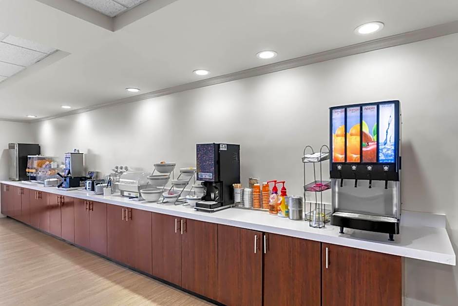 Comfort Suites Austin Airport