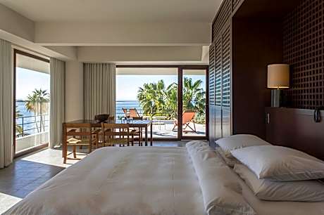 Top Suite