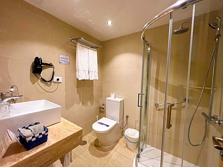 La Aldea Suites