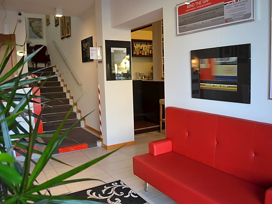 Hotel Mezzaluna
