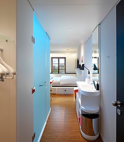 King Room with Lake View