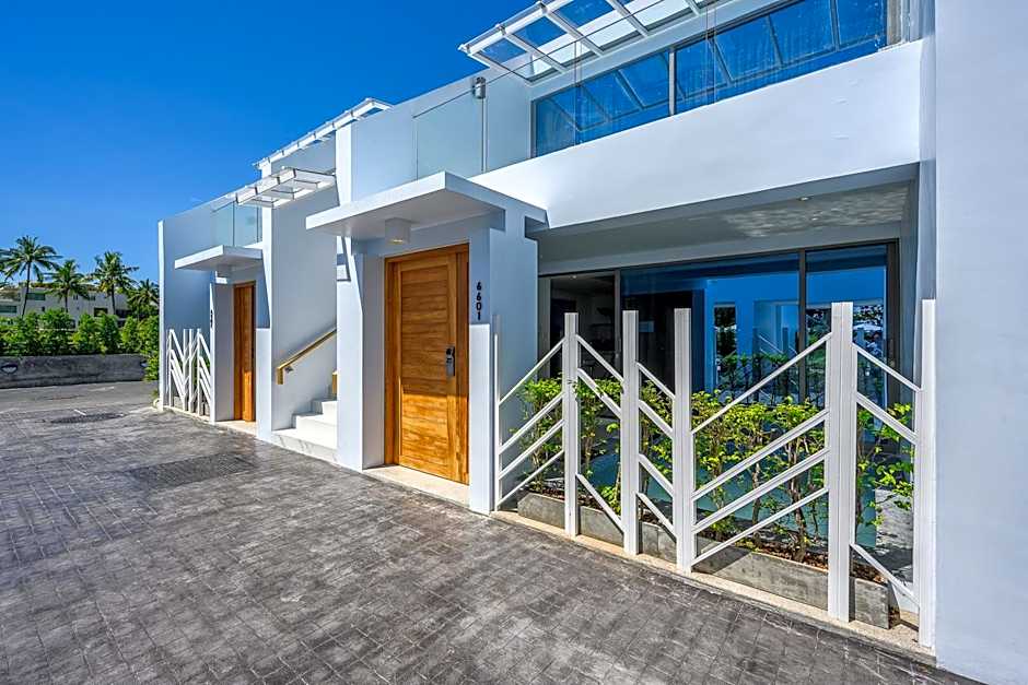 The Beachfront Hotel Phuket