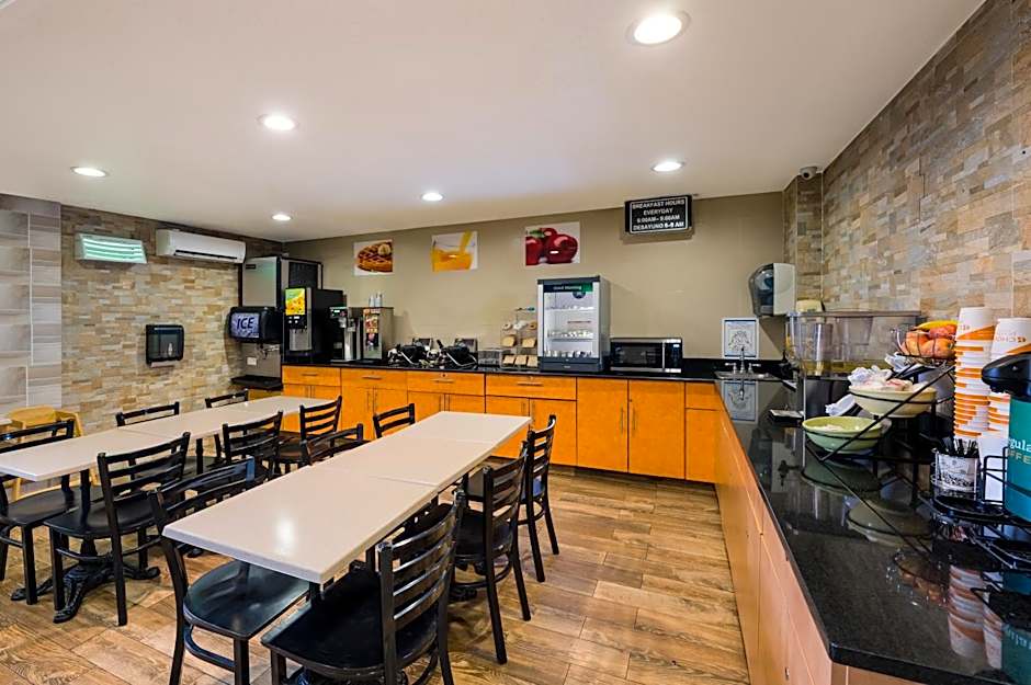 Quality Inn JFK Airport Rockaway Blvd