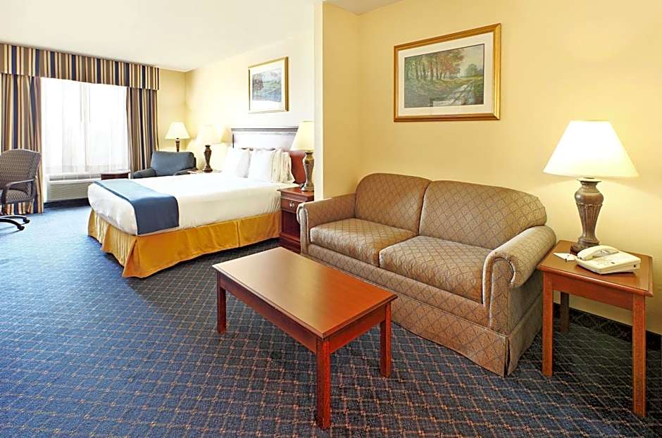 Holiday Inn Express Hotels & Suites Mountain Home By IHG