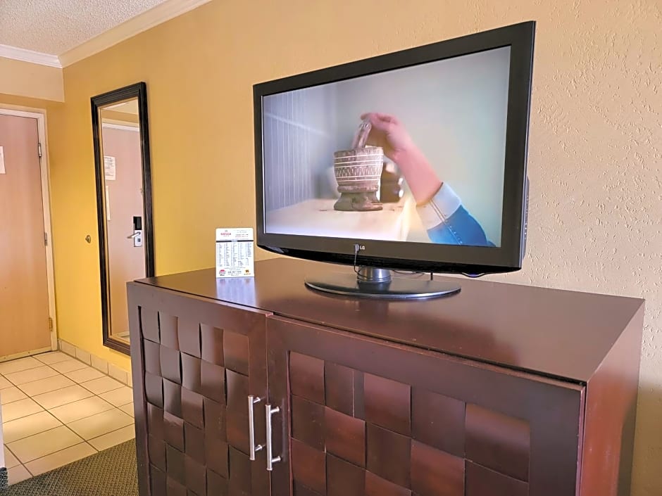 Extend-a-Suites - Extended Stay, I-40 Amarillo West