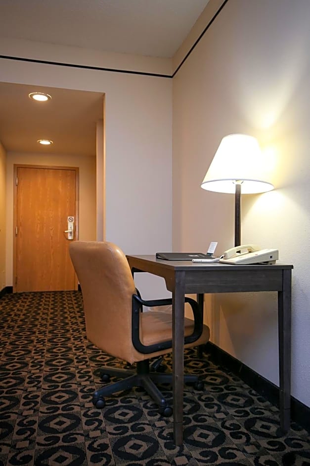 Quality Inn & Suites Boone - University Area