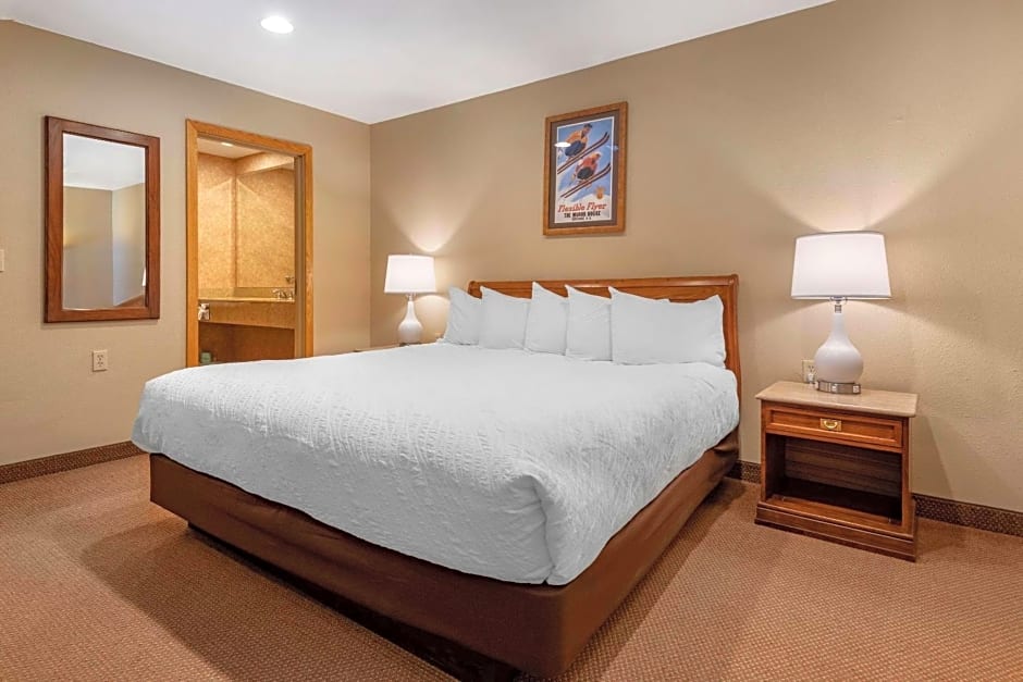 Mountain Edge Suites at Sunapee, Ascend Hotel Collection