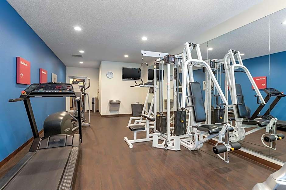 Comfort Suites Cedar Falls