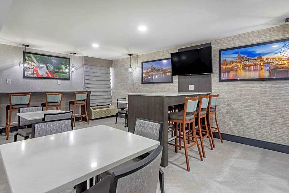 Comfort Inn Nashville – Opryland Area