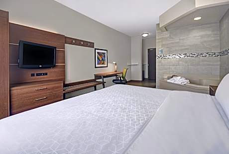 1 King Bed Standard Jetted Tub