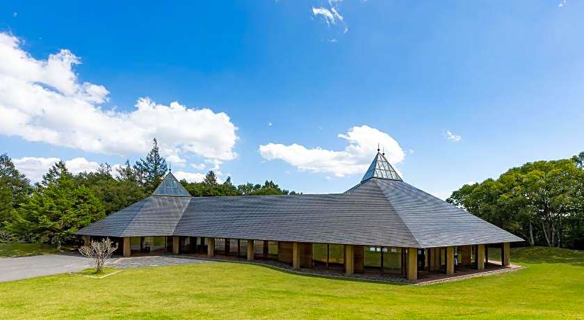 Yatsugatake Kogen Lodge