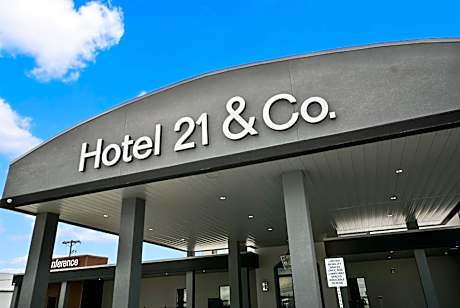 Hotel 21