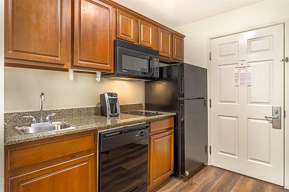 Best Western Plus Valdosta Hotel & Suites