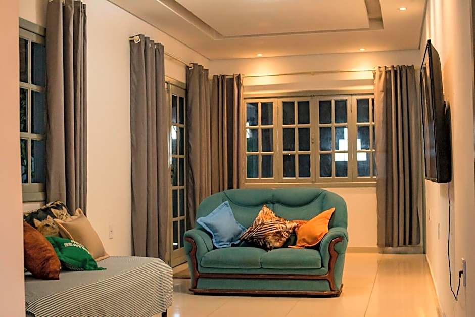 Casa c otima localizacao em Teixeira de Freitas-BA