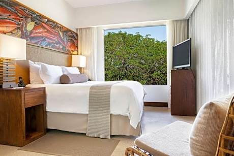 Crown Superior One-Bedroom Large King Suite with Sofa Bed