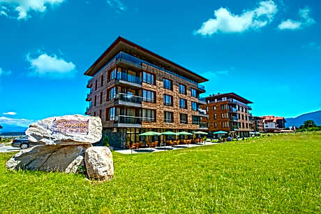 Cornelia Deluxe Residence
