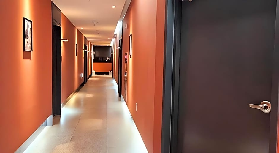 Brown Dot Hotel Chungmugong