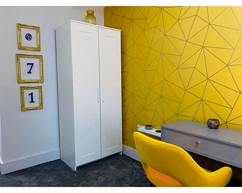 Townhouse PLUS @ Lower Beth Street Stoke