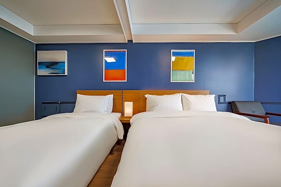 Chungchoho Best Hotel