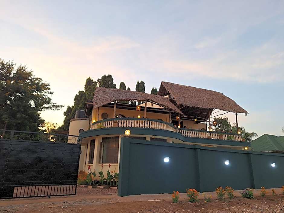 Hill View Garden Hotel