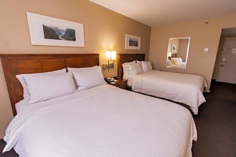 Standard Room with Two Queen Beds