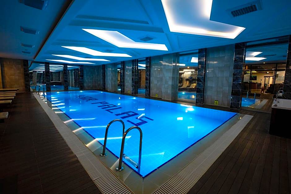 Karpalas City Hotel & Spa