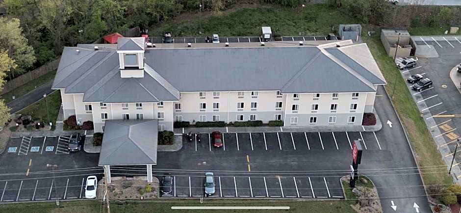 Red Roof Inn Etowah - Athens, TN