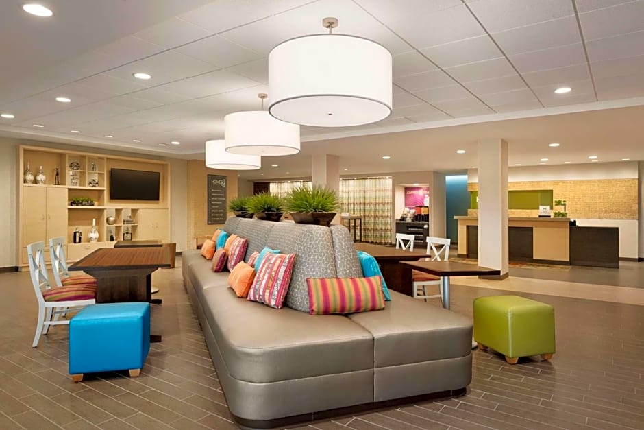 Home2 Suites by Hilton Milwaukee Brookfield