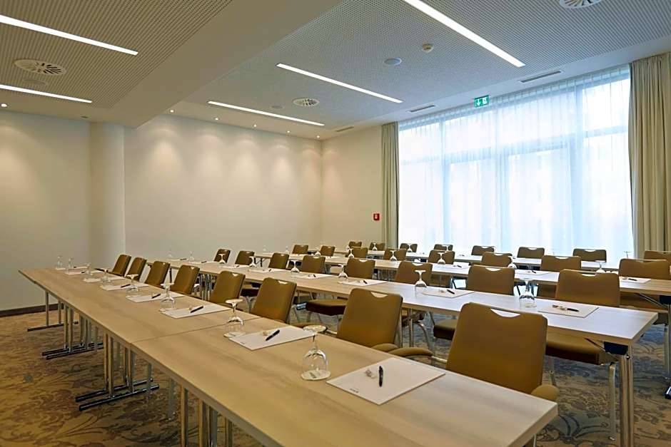 elaya hotel kleve, Trademark Collection by Wyndham