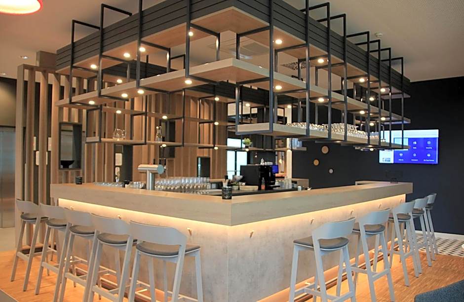 Holiday Inn Express And Suites Basel Allschwil By IHG