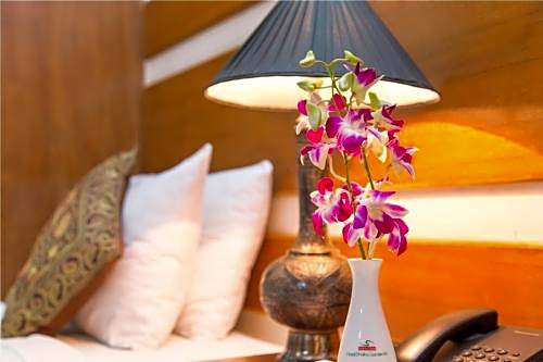 Hotel Dhaka Garden Inn