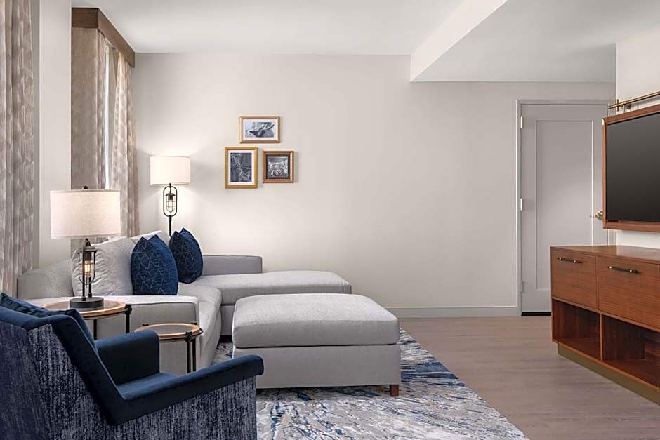 Hotel Ardent Dayton Downtown, Tapestry Collection by Hilton