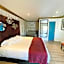 Casa Blanca Inn & Suites Whittier