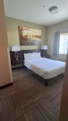 Queen Studio - Disability Access