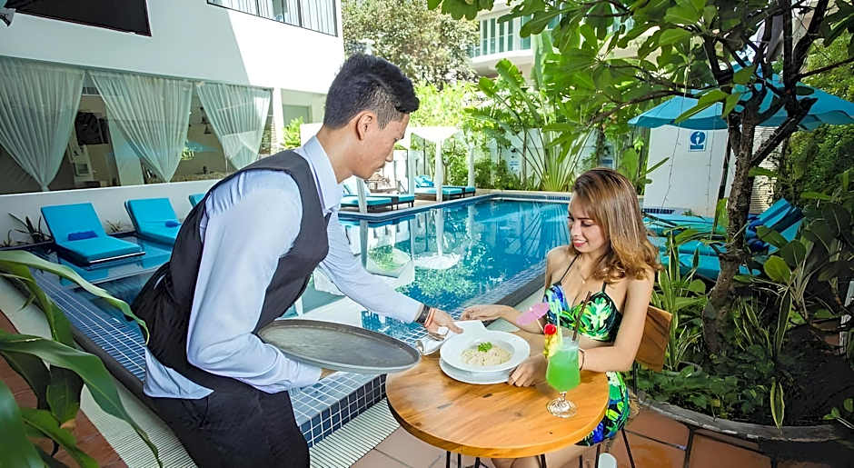 Home Chic Hotel
