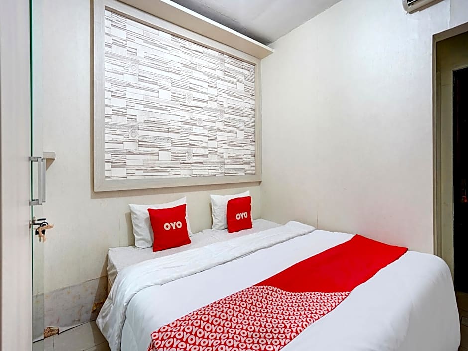 OYO Life 90606 Glass House Citraland Syariah