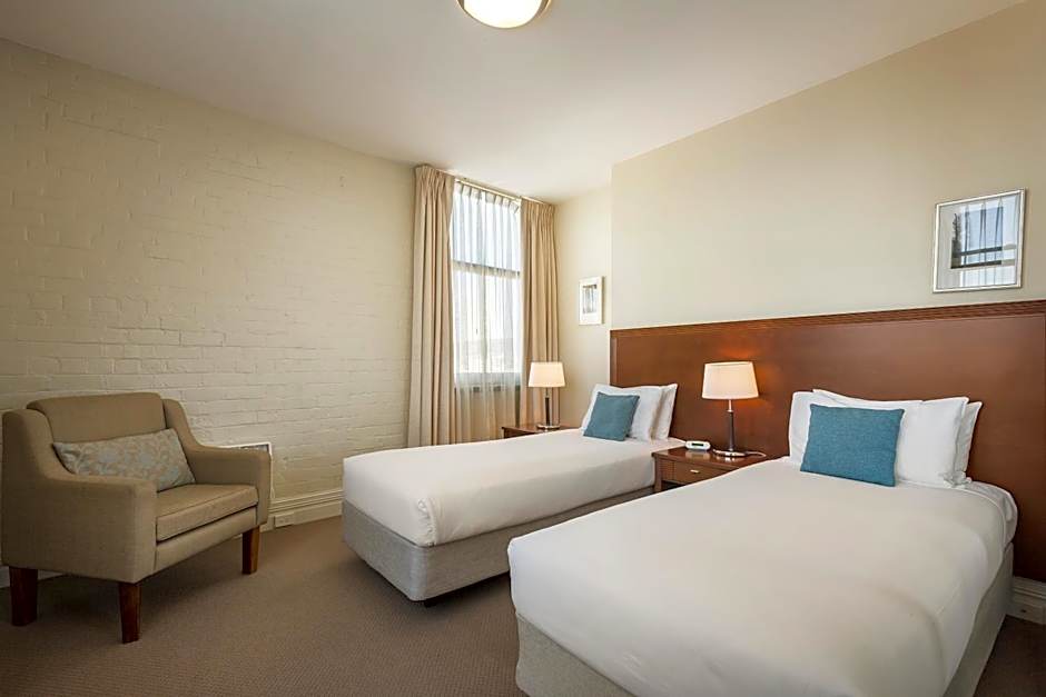 Launceston Central Apartment Hotel