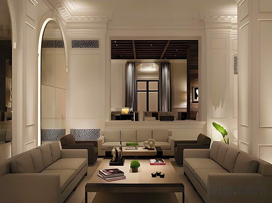 The Chicago Hotel Collection Ambassador Gold Coast