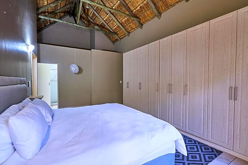 Sable Ranch Bush Lodge