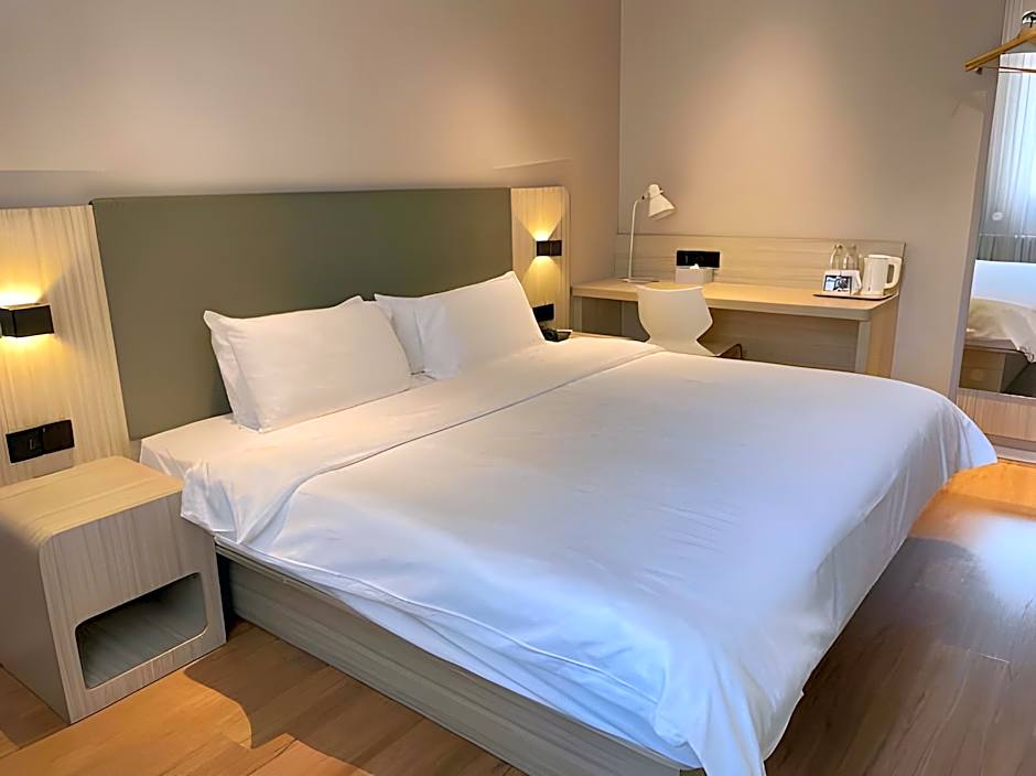 Hanting Hotel Zhengzhou Huayuan Road