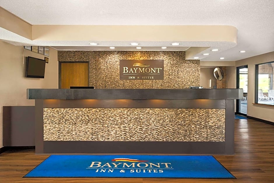 Baymont by Wyndham Warrenton