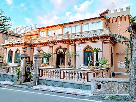 Hotel Villa Antica Tropea