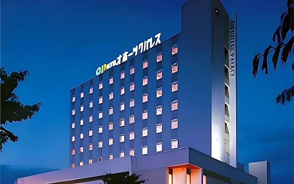 Hotel Okhotsk Palace
