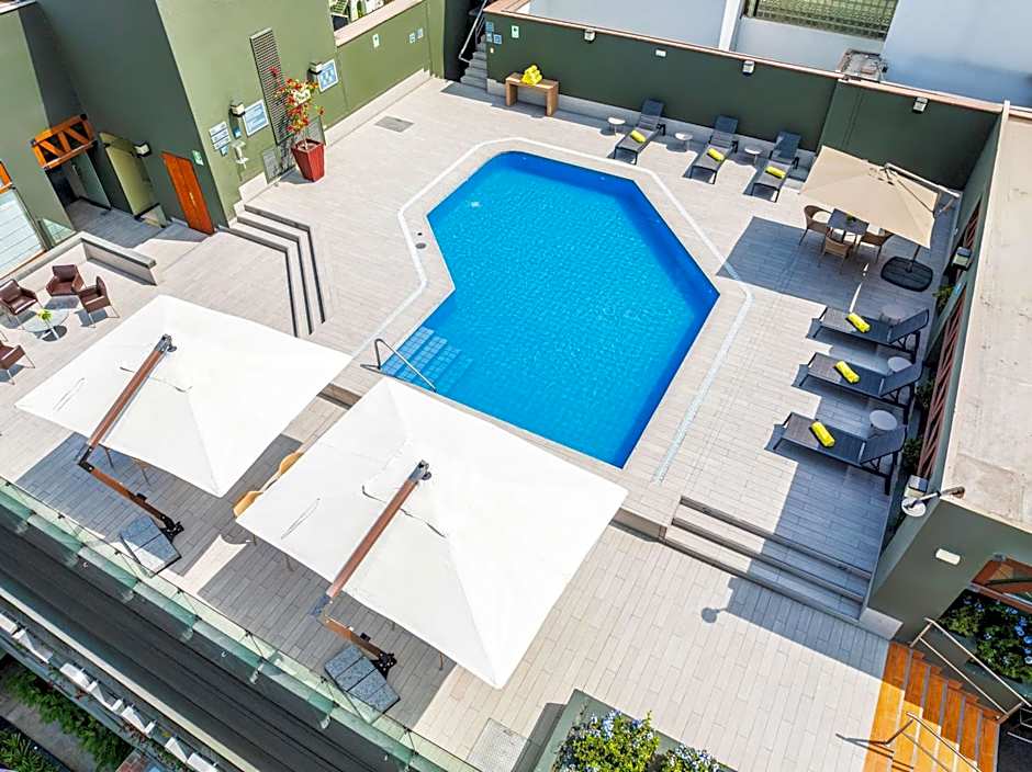 Sonesta Hotel El Olivar